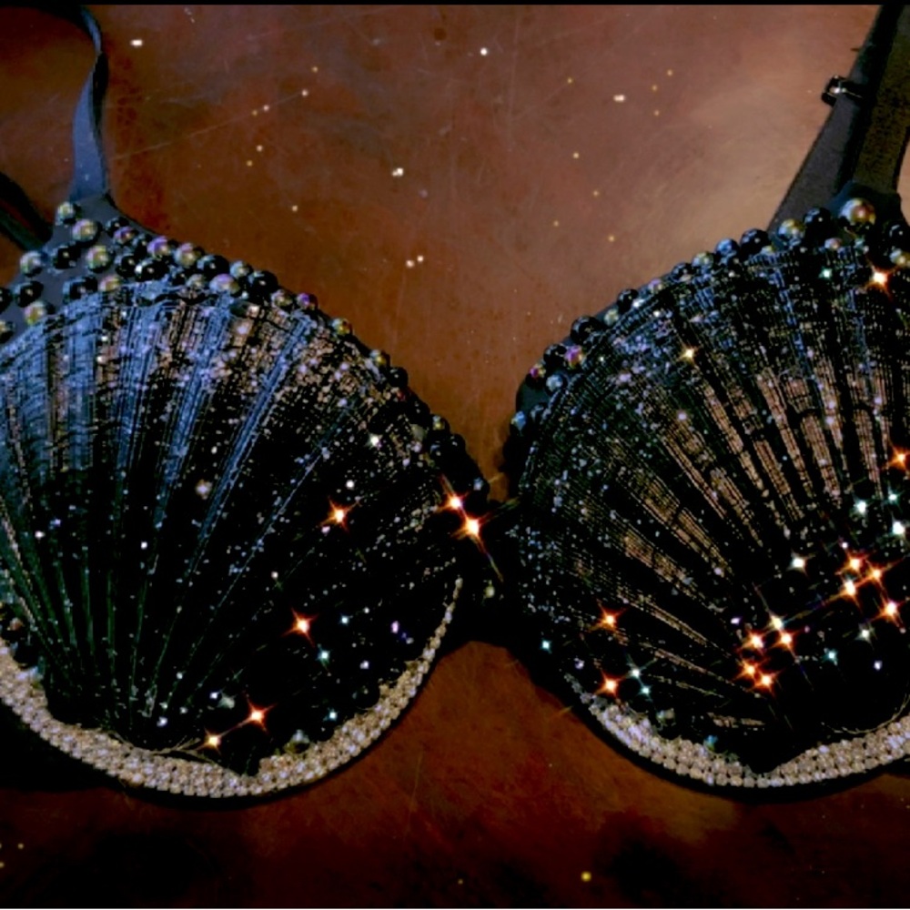 Siren black shell mermaid bra/ top